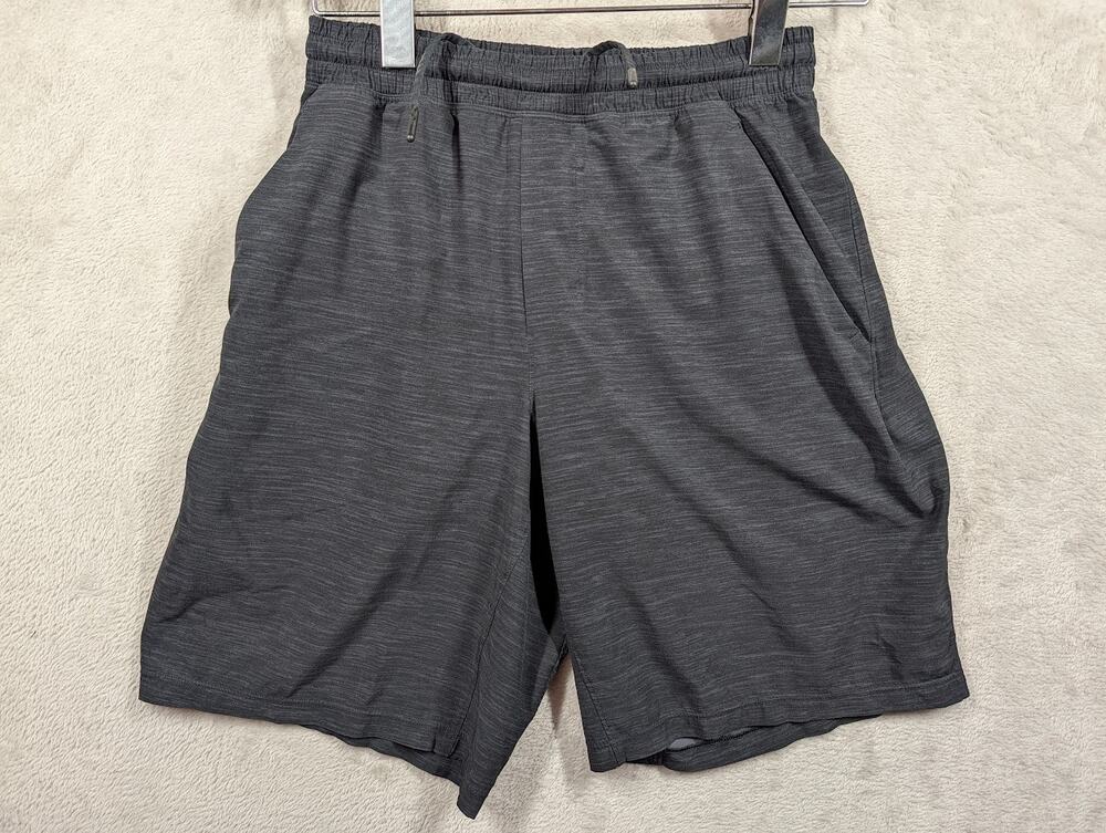 Lululemon Shorts Men SMALL Gray Pace Breaker 9" Lined Gym Workout Athleisure